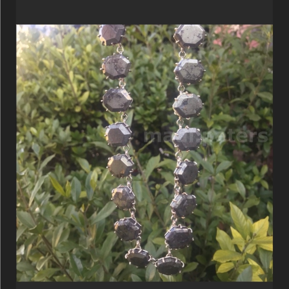 👀ISO Kendra Scott vintage Sam Necklaces (looking for these) - Picture 2 of 2